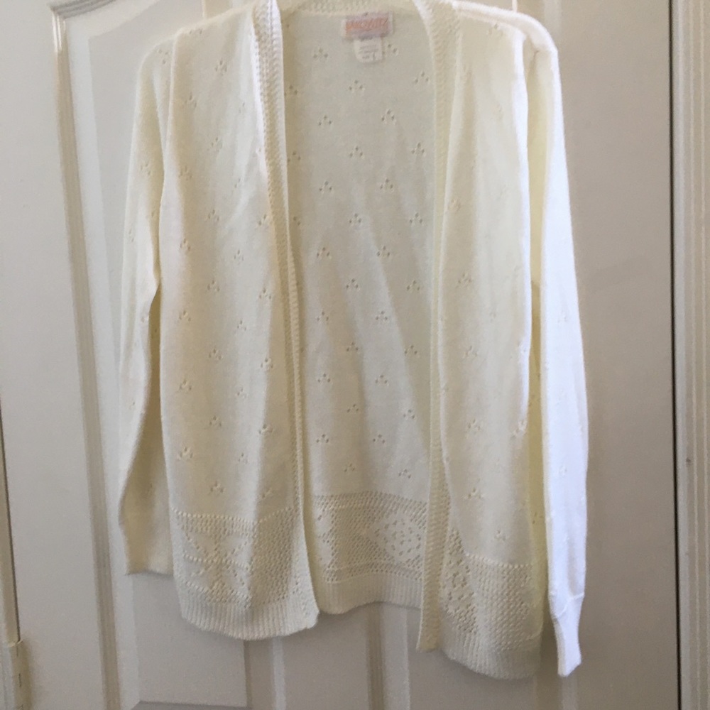FINAL MARKDOWN Ladies open front eyelet look cardigan large